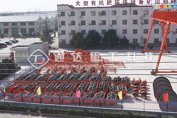 工厂顺利生产的前提,其实,选购有机肥设备都是有技巧的,中国肥料设备